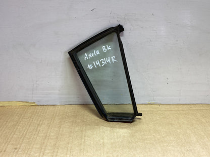2007 Mazda Axela BK5P - Right Rear Quarter Door Glass