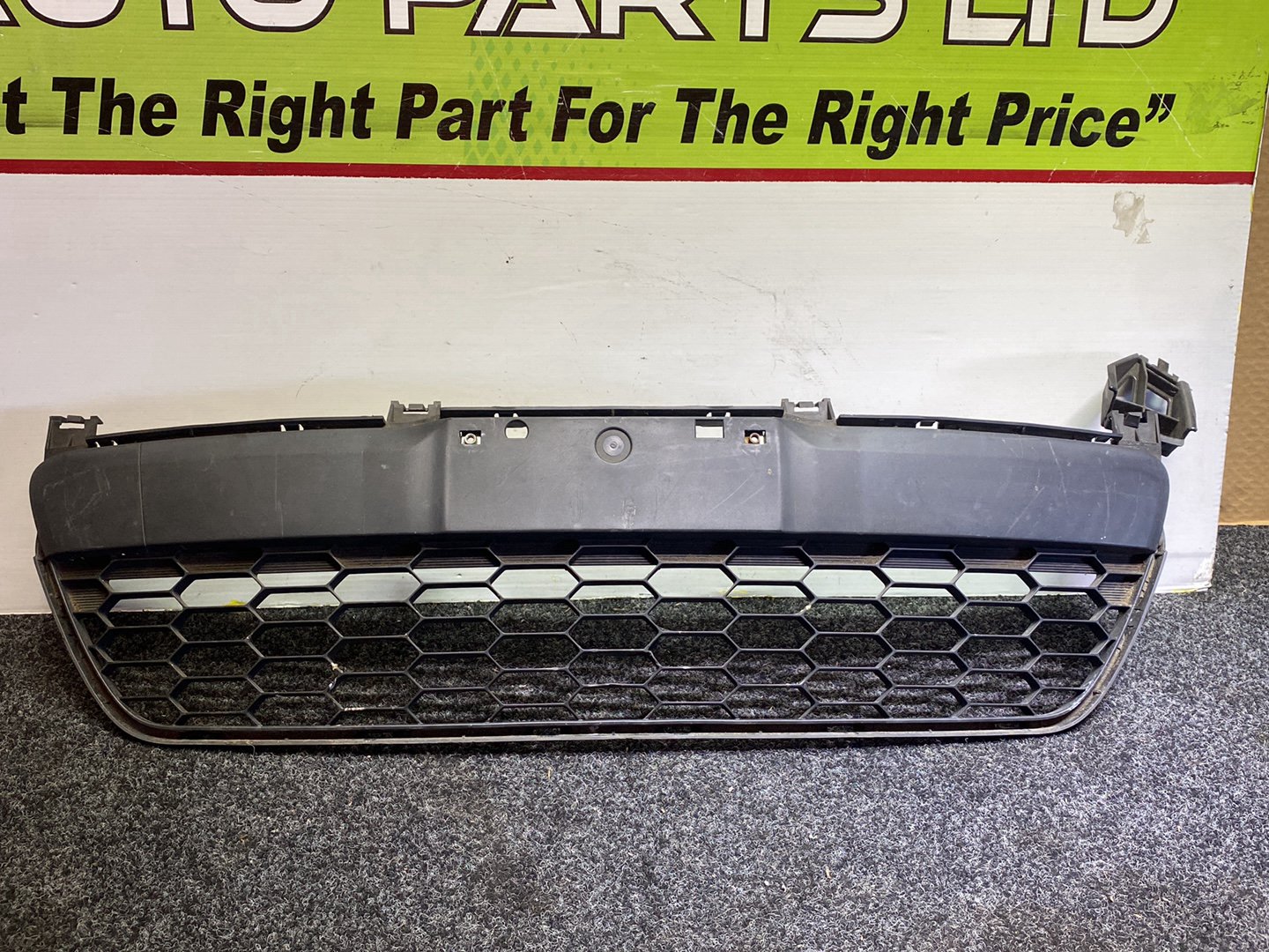 2010 Mazda Demio - Upper Bumper Grille PN: D651-502T1