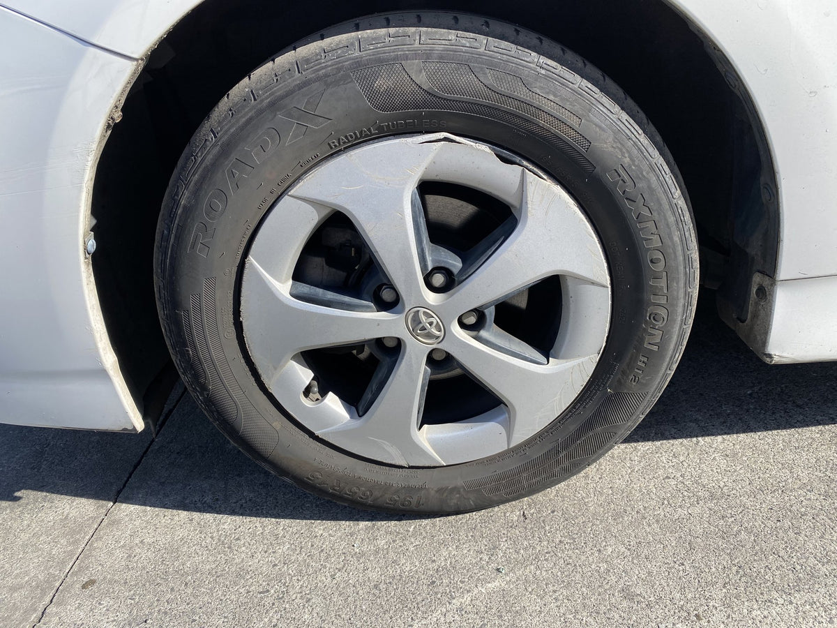 2015 Toyota Prius ZVW30 Dismantling For Parts