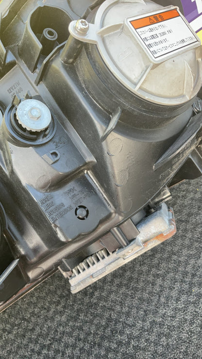 2001 Honda Integra- Right Headlight PN: