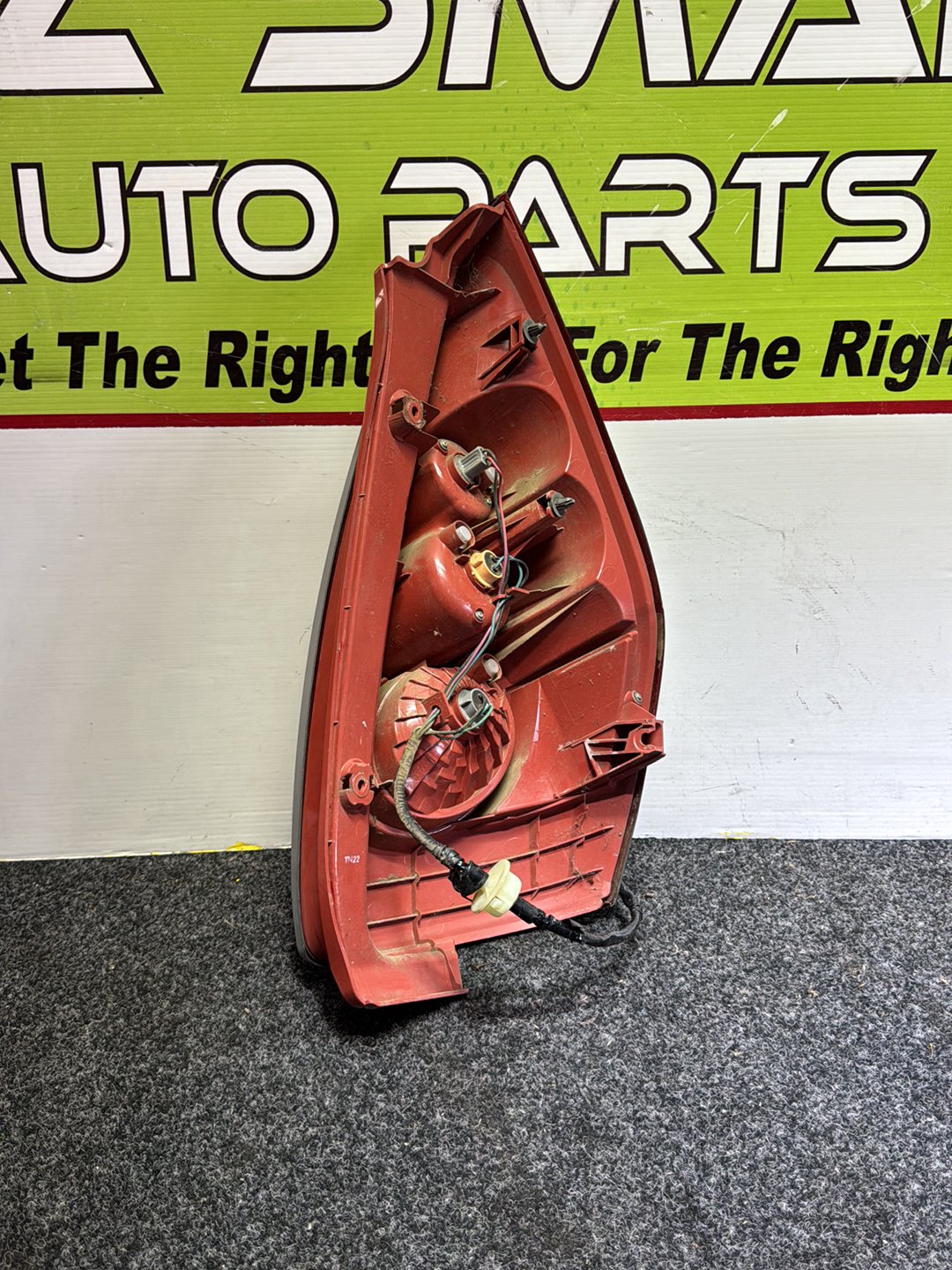 2005 Mazda Premacy - Left Taillight PN: STANLEY P4830L