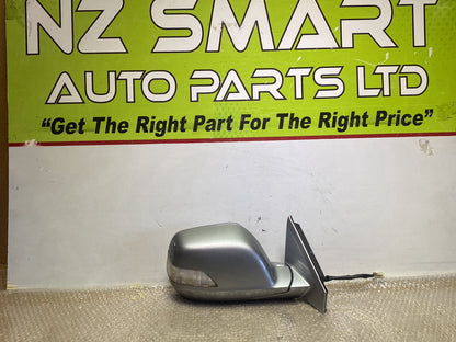 2008 Honda CR-V- Right Door Mirror PN: 9 wires