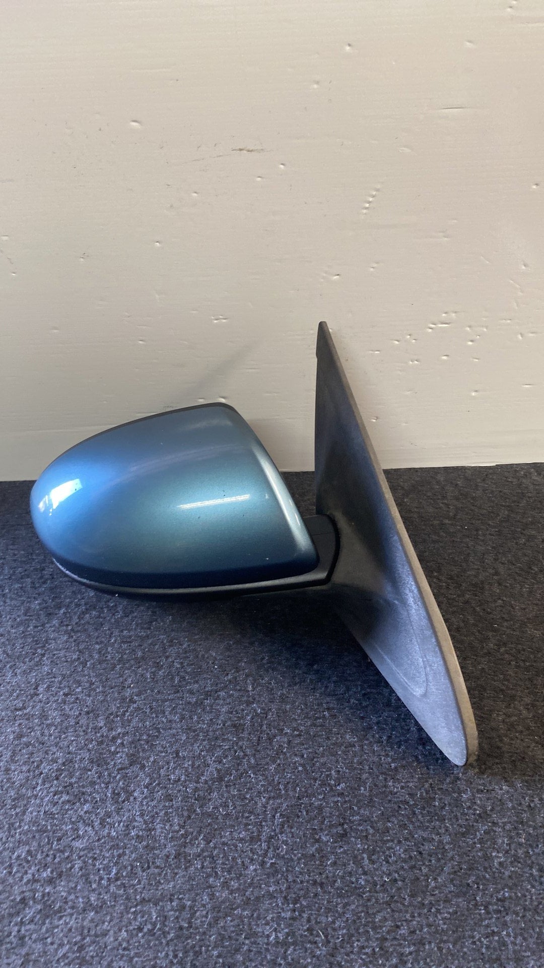 2010 Mazda Mazda3 - Right Door Mirror/ PN: 3 wire H/B type