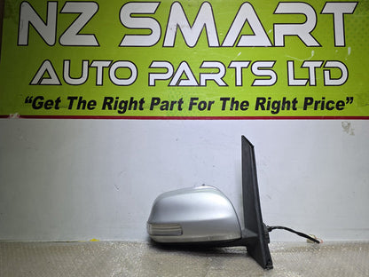 2005 Used Toyota Ractis- Right Door Mirror PN: 7 wires
