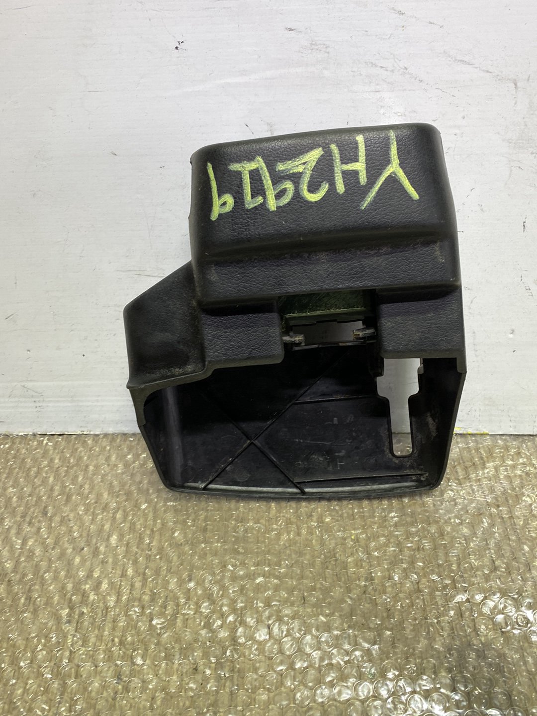 1993 Nissan Pulsar- Steering Column Shroud PN: 4847057Y83