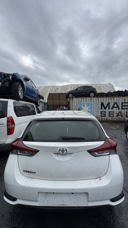 2016 Toyota Corolla  Dismantling For Parts