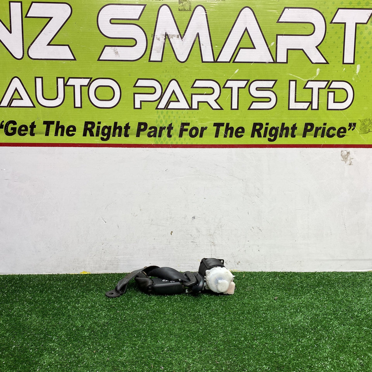 2010 Nissan March - Left Rear Seat Belt PN: 88845AX000