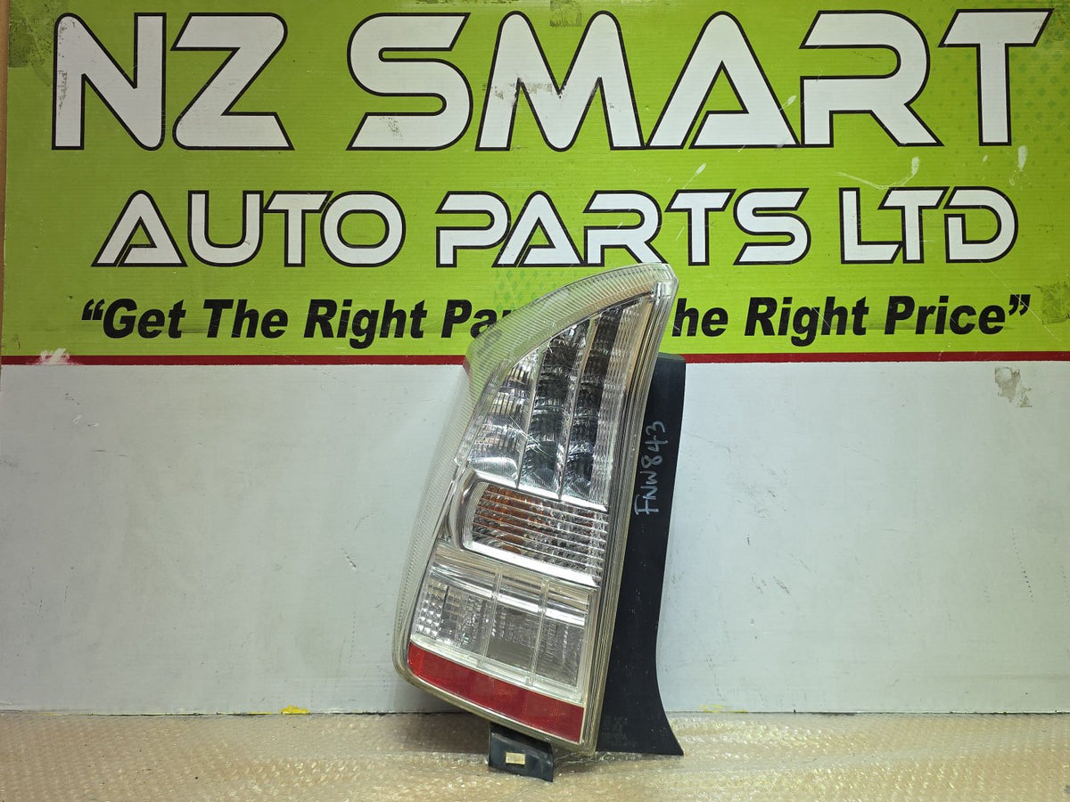 2009 Used Toyota Prius - Left Taillight PN: 8156147120