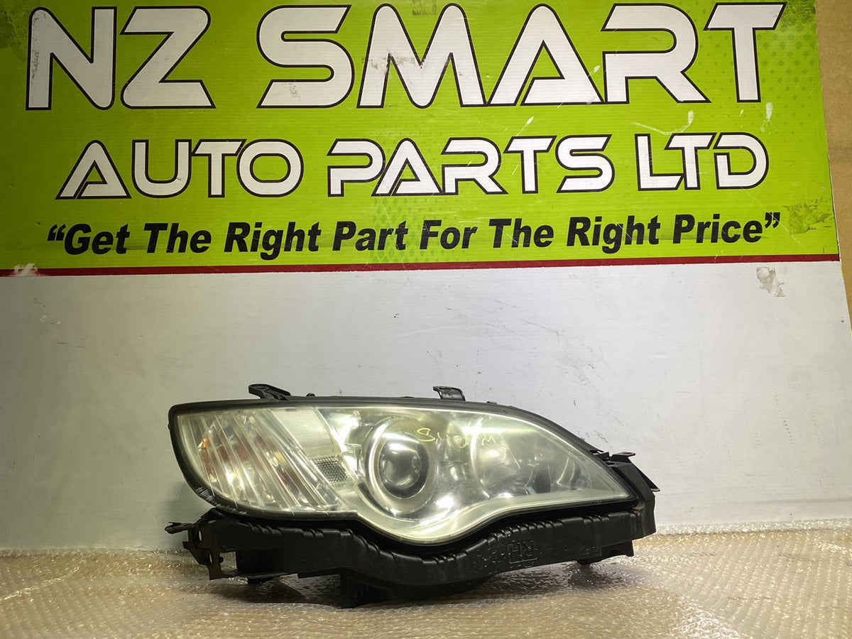 2006 Subaru Legacy - Right Headlight PN: see photos