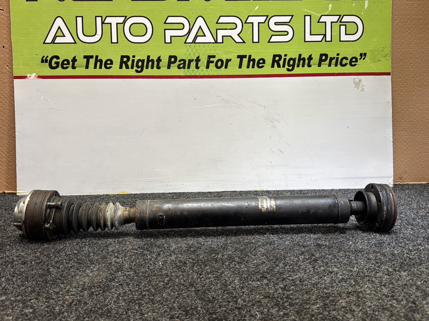 2013 Ford Ranger- Driveshaft/Mid Shaft PN: AB39-4A376-AC
