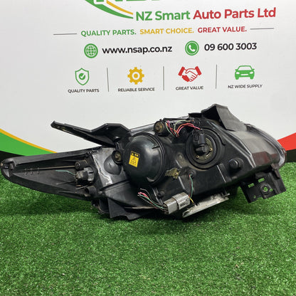 2004 Mazda MPV - Left Headlight PN: STANLEY P3811