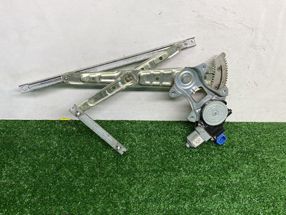 2011 Nissan Fuga - Right Rear Window Regulator/Motor PN: 82730-1MA0A
