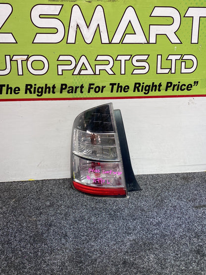 2005 Used Toyota Prius NHW20 - Left Taillight PN: STANLEY 47-13