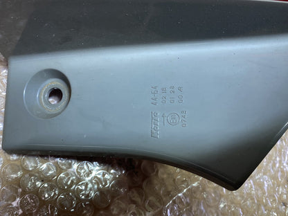 2005 Used Toyota Isis - Right Taillight PN: 8155144130
