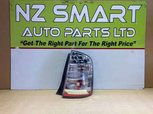 Used Toyota Prius W20- Right Taillight PN: STANLEY 47-13