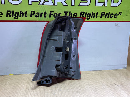 2004 Toyota Wish ANE10 - Left Taillight PN: ICHIKOH 68-14