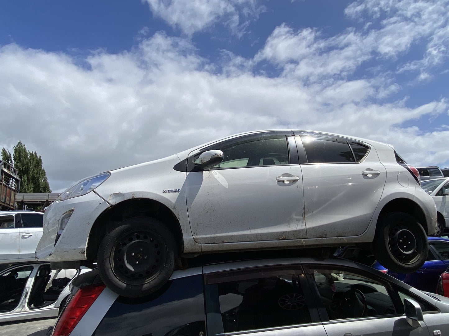 2017 Toyota Aqua Hybrid NHP10 Dismantling For Parts