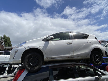 2017 Toyota Aqua Hybrid NHP10 Dismantling For Parts