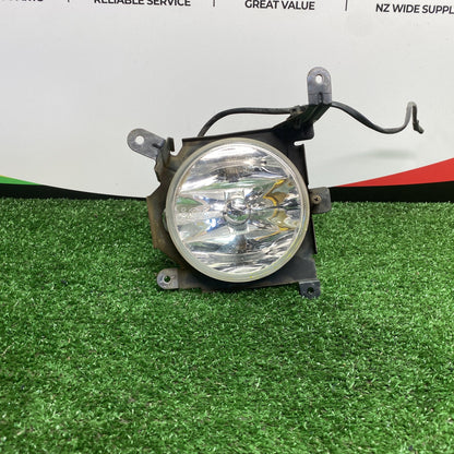 2003 Mitsubishi Airtrek - Right Fog Light PN: MR990475