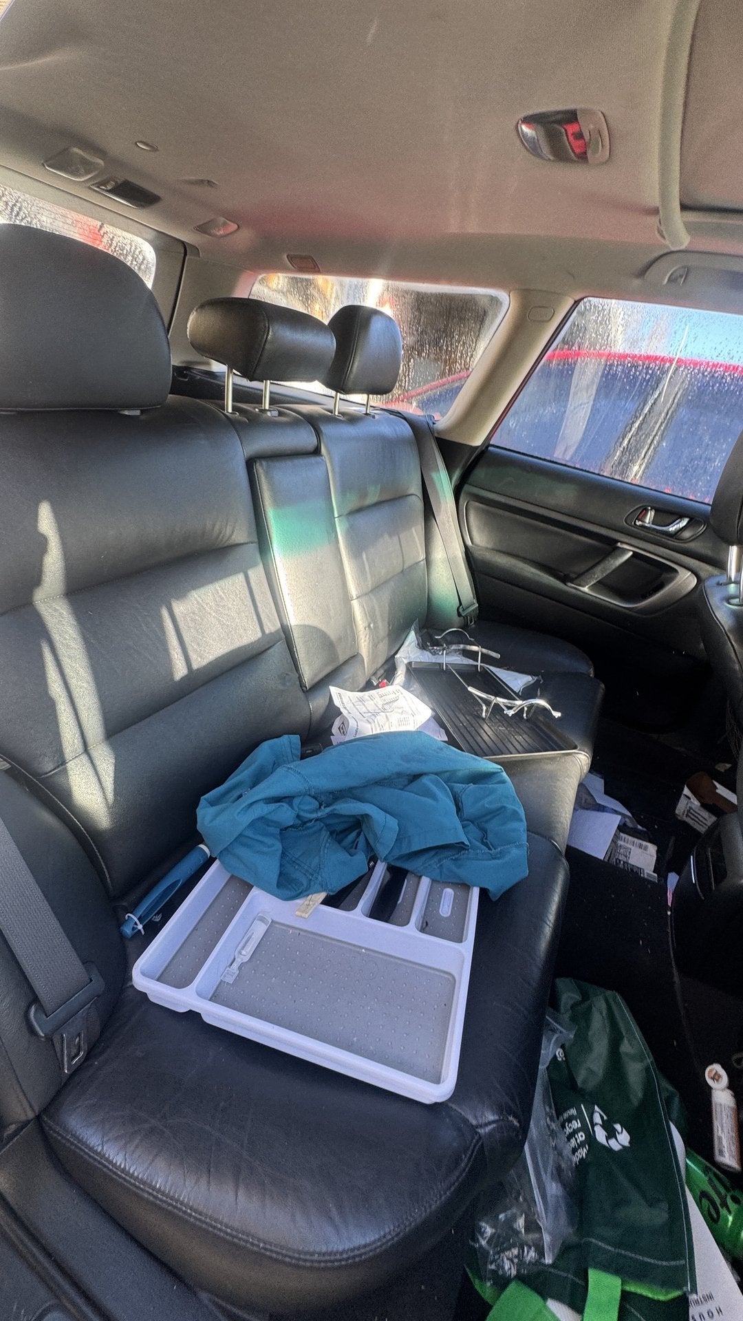 2005 Subaru Outback 3.0 R Limited  Dismantling For Parts