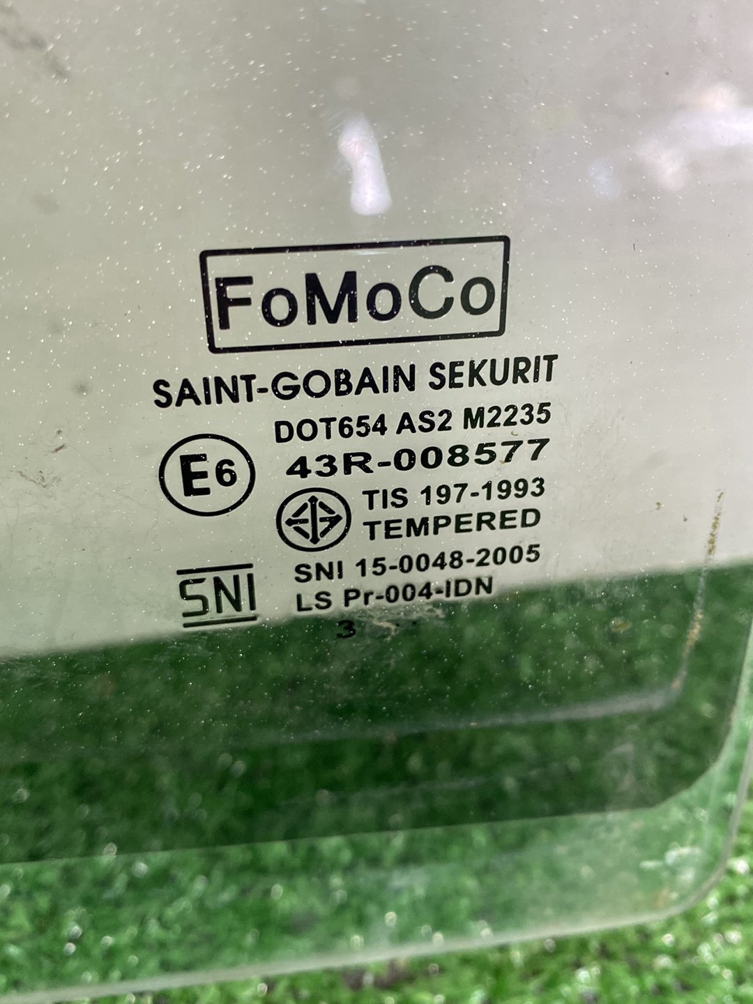 2013 Mazda BT-50 - Right Rear Door Glass PN: See photos