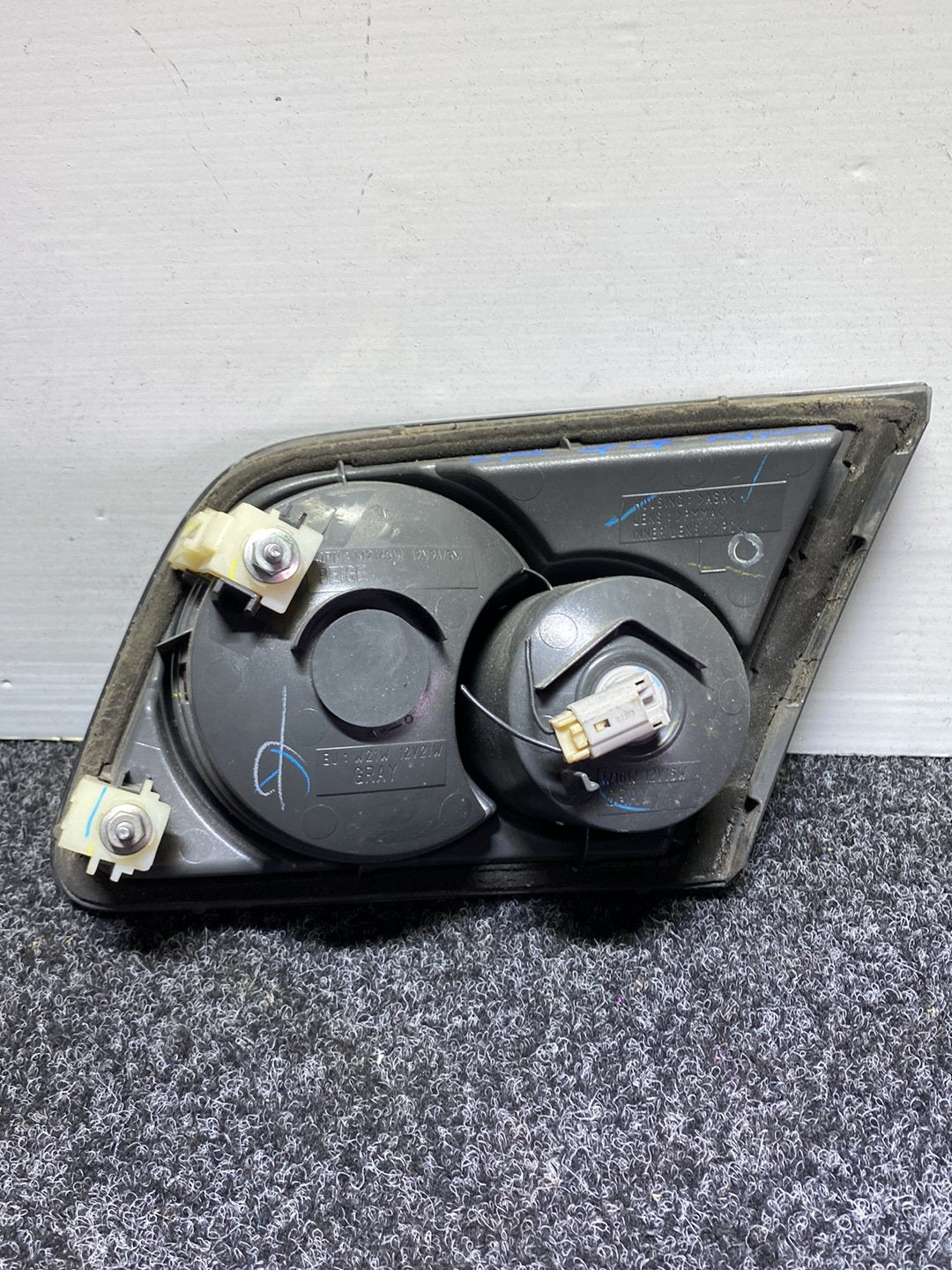 2008 Mazda Atenza - Left Boot Light