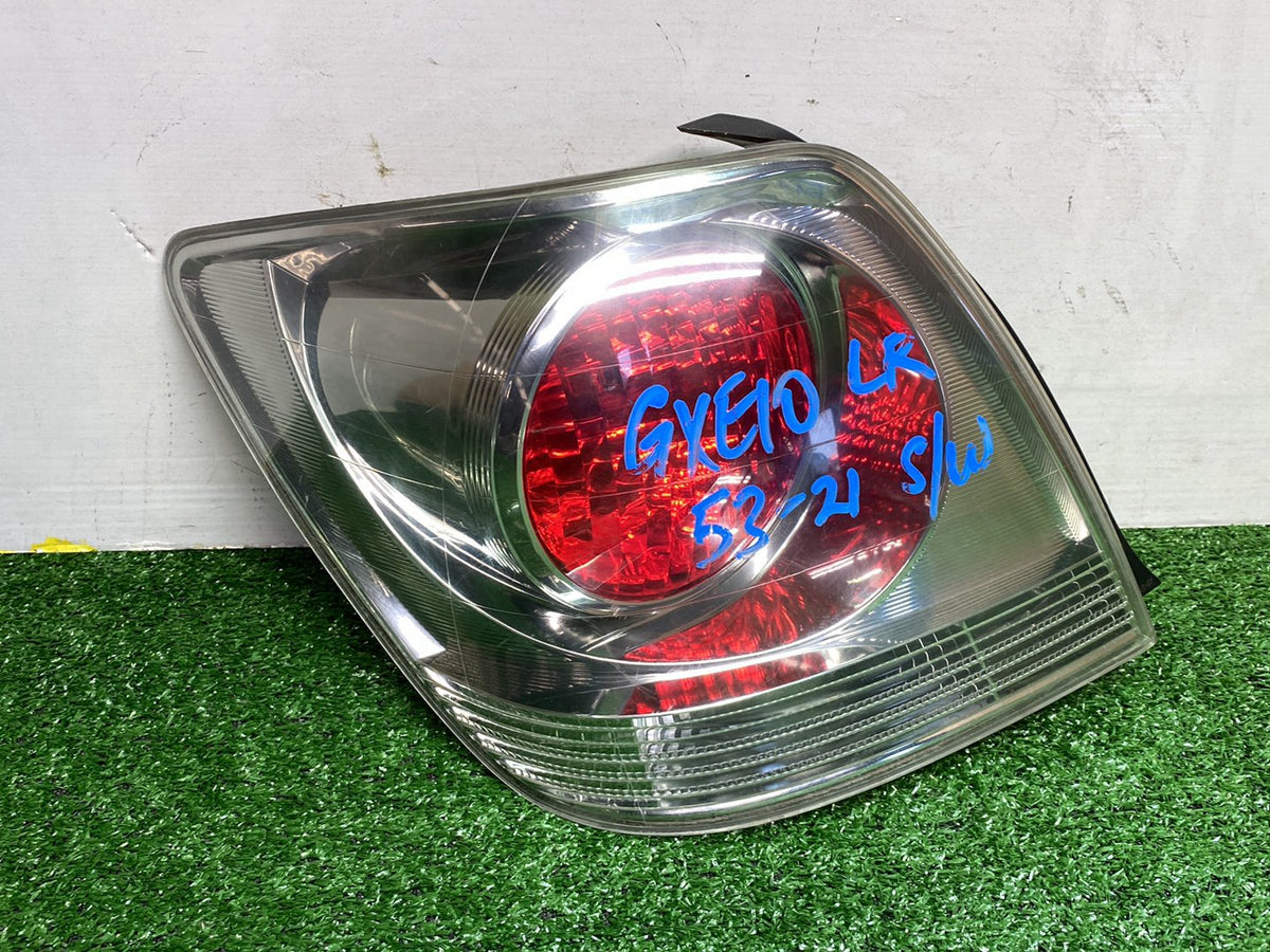 2001 Used Toyota Altezza - Left Taillight PN: 53-21
