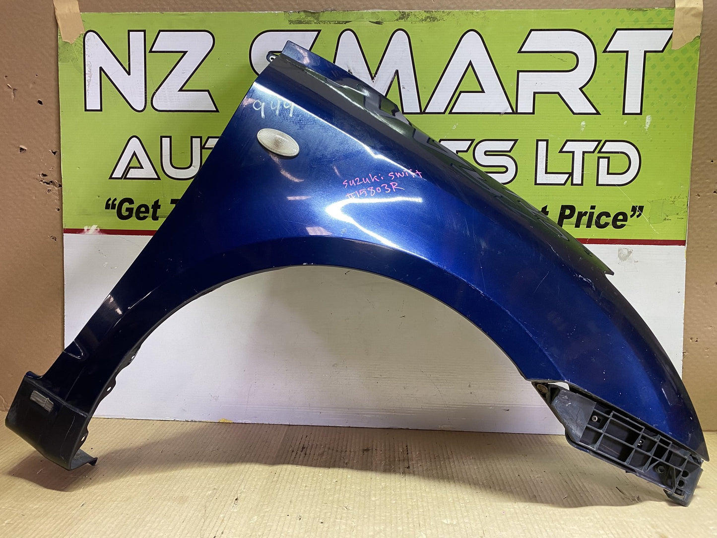 2008 Suzuki Swift ZC71S - Right Front Guard