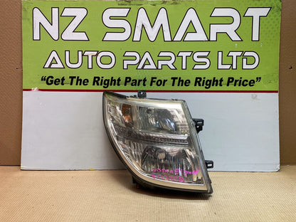 2005 Nissan Elgrand - Right Headlight PN: 100-24854