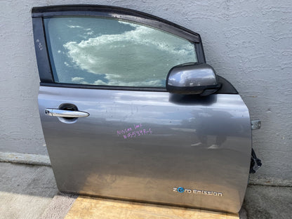 2013 Nissan Leaf AZE0 - Right Front Door PN: complete