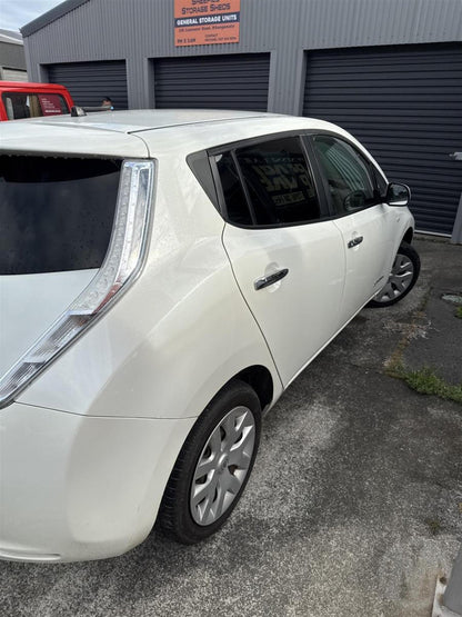 2015 Nissan Leaf AZE0 Dismantling For Parts