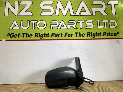 2004 Mazda MPV- Right Door Mirror PN: 5 wires