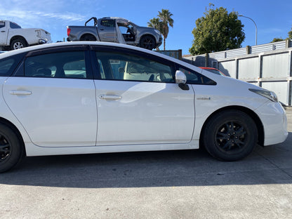 2015 Toyota Prius ZVW30 Dismantling For Parts