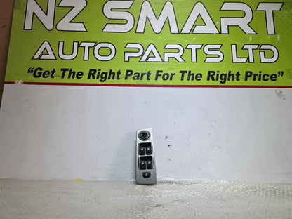 2001 Used Toyota Elantra Lavita- Master Power Window Switch PN: 9357017600YN