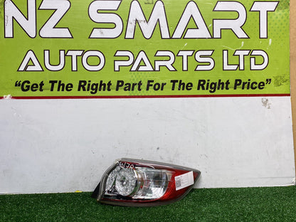 2012 Mazda Axela BLFFW - Right Taillight PN: STANLEY P8240