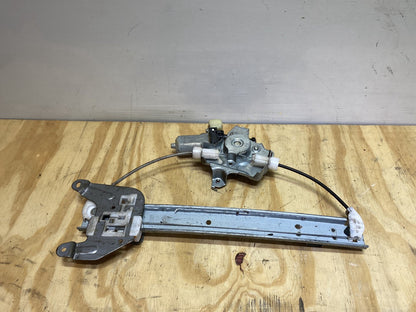 2007 Nissan X-Trail NT31 - Right Rear Window Regulator/Motor