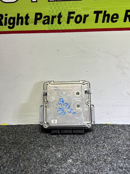 2007 Nissan X-Trail - Engine ECU PN: 23710 JG98D