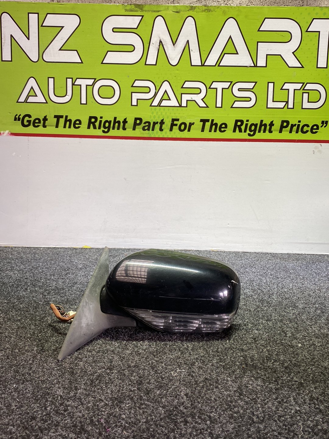 Subaru Legacy - Left Door Mirror