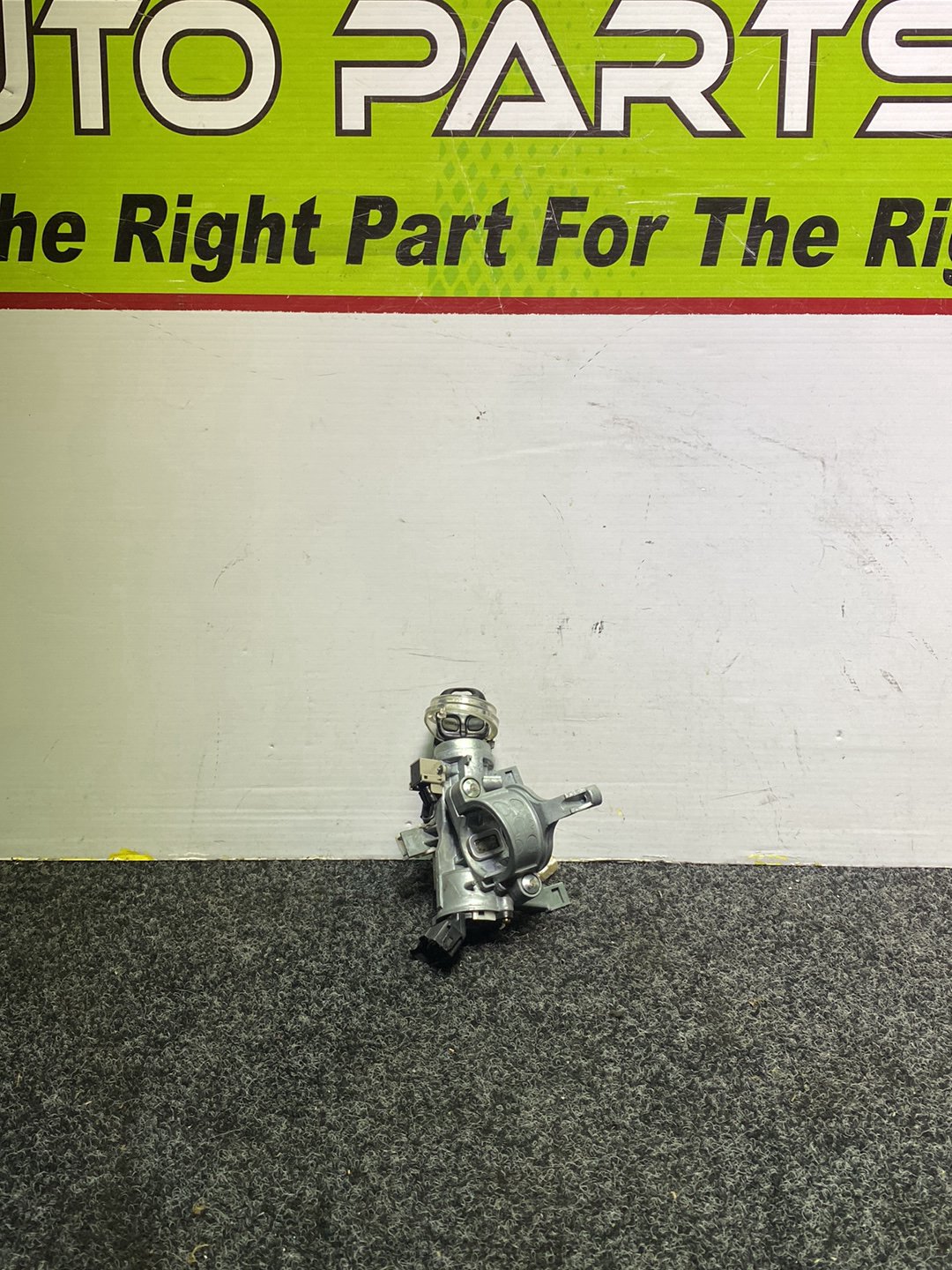 2005 Mitsubishi I - Ignition With Key