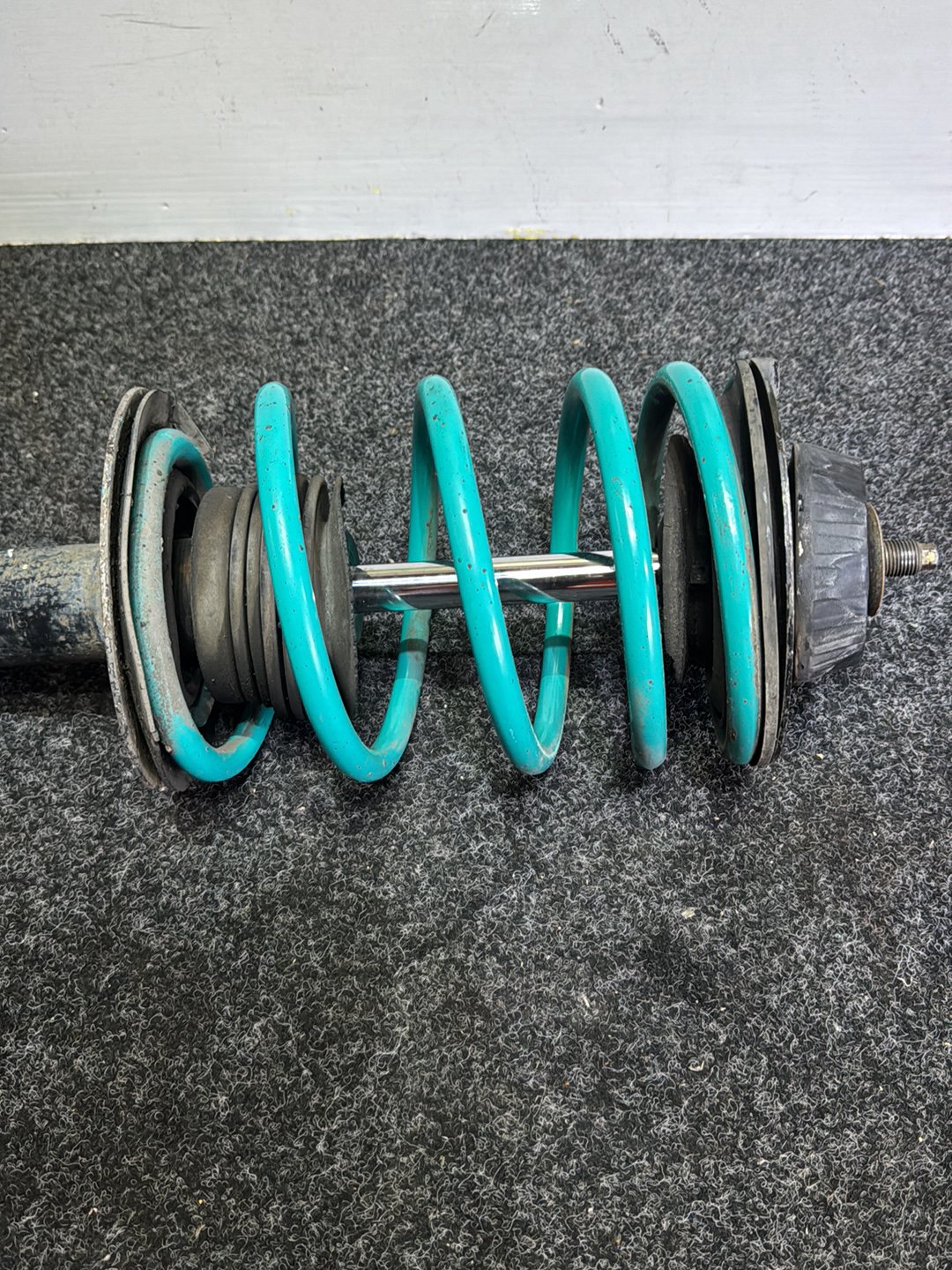 2011 Holden Commodore - Right Front Shock Absorber