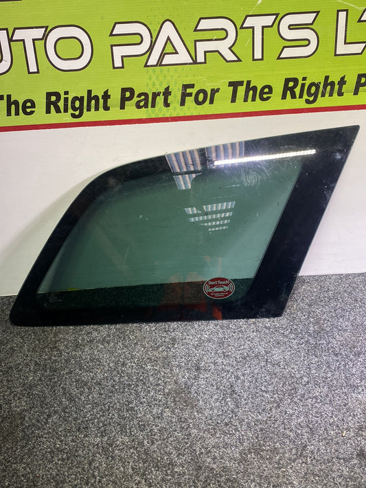 2006 Mazda Atenza GY3W - Right Rear Quarter Door Glass PN: Tint Number M31Q8