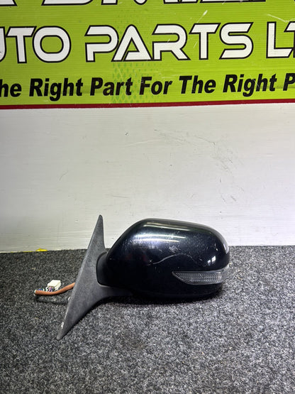 2006 Subaru Legacy - Left Door Mirror PN: 9 wires
