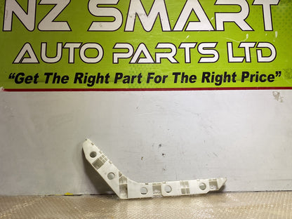 2011 Nissan Fuga- Right Rear Bumper Retainer PN: 852201MA0A