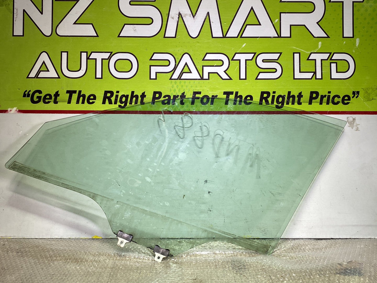 2007 Subaru Impreza- Left Front Door Glass PN: M2E3