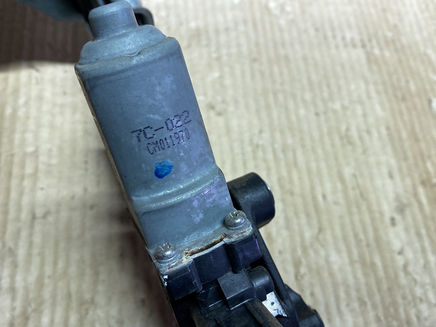 2008 Honda Accord - Right Front Window Regulator/Motor