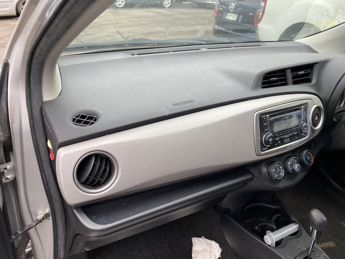 2014 Toyota Yaris YR- Dismantling For Parts