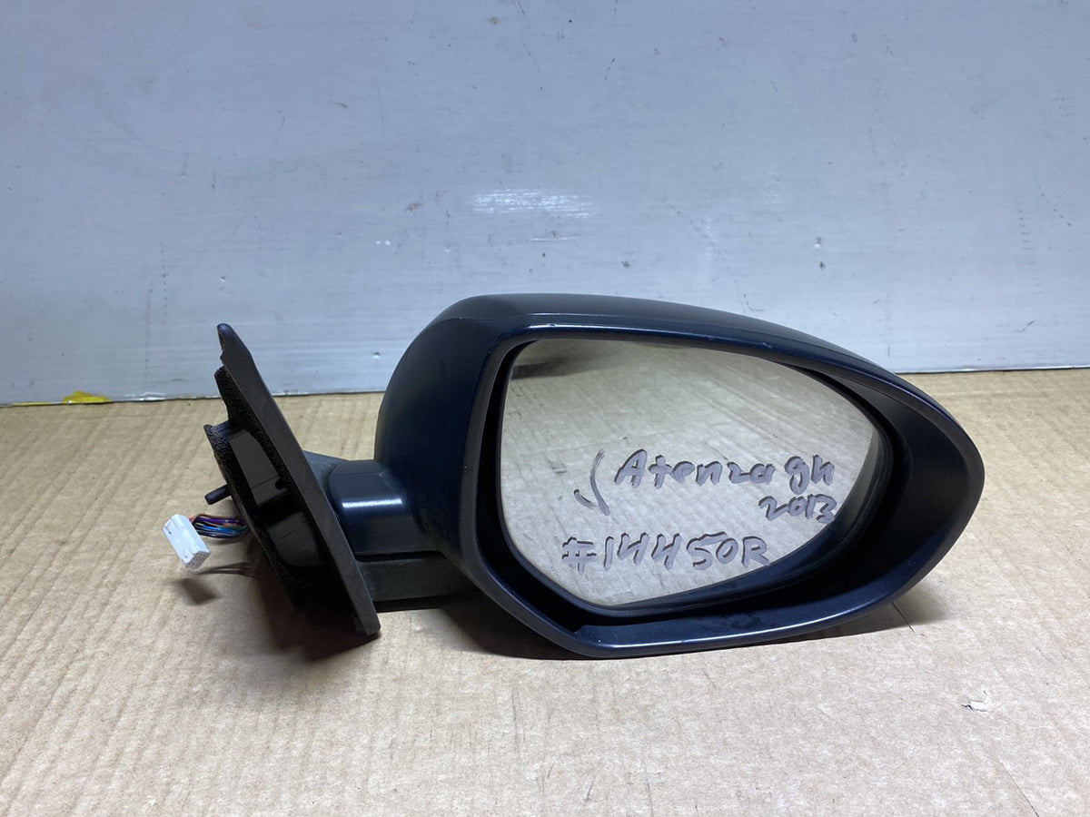 2010 Mazda Atenza - Right Door Mirror PN: 8 wires