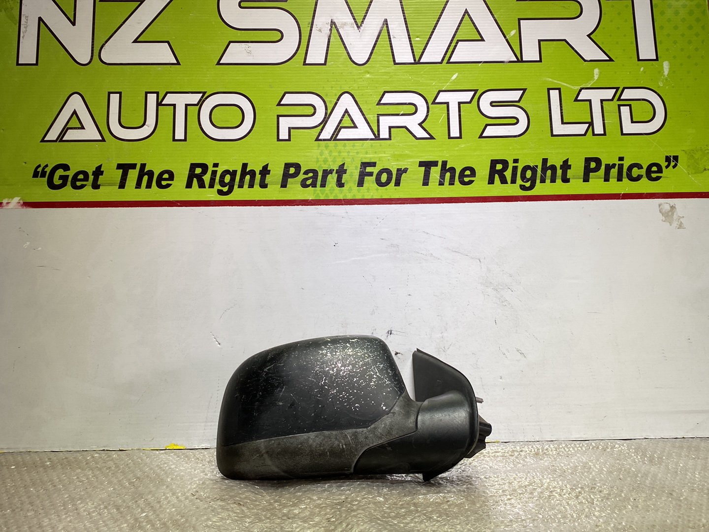 2005 Holden Rodeo- Right Door Mirror PN: 3 pin