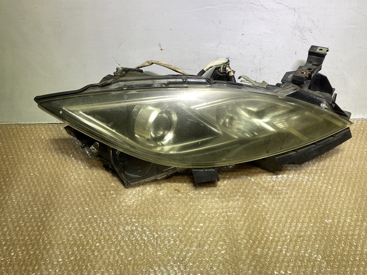 2008 Mazda Atenza - Right Headlight PN: GAN651031B