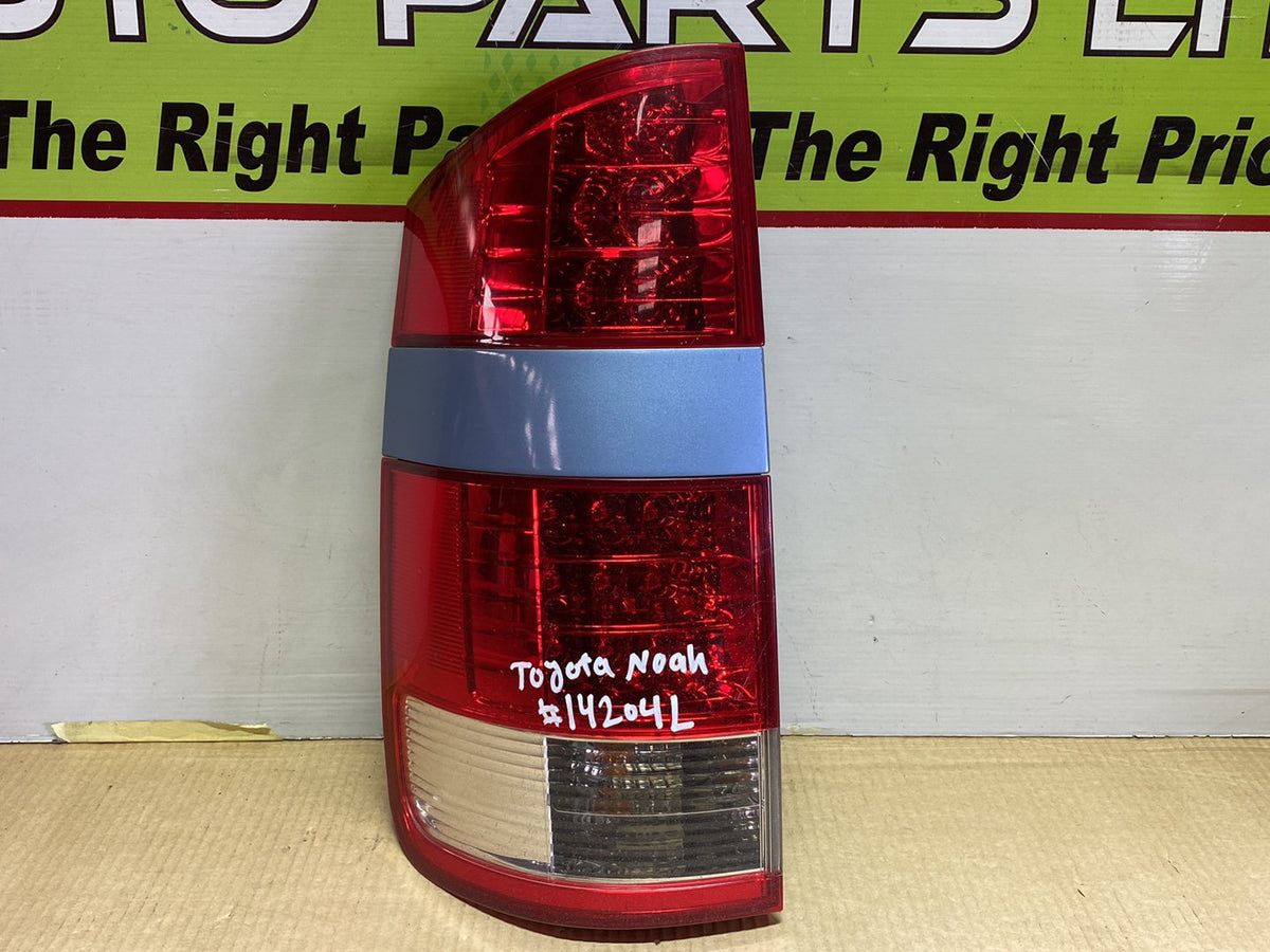 2006 Toyota Noah AZR60 - Left Taillight PN: ICHIKOH 28-184